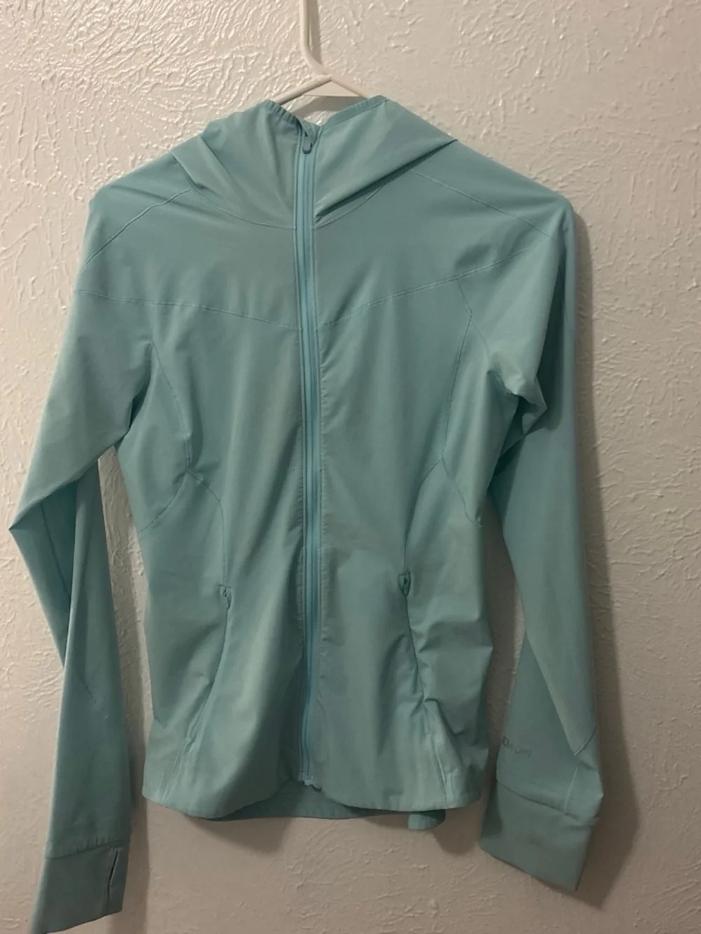 Lululemon Light Blue Women's Hooded Softshell Jacket